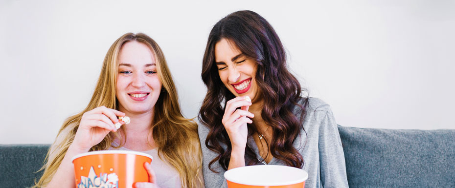 laughing-women-with-popcorn