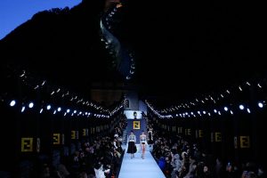 In 2007 the legendary show of the Fendi collection at the top of the Great Wall of China