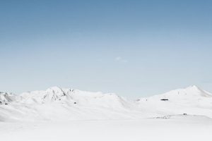 Photography of snow covered mountain at daytime