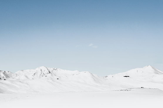 Photography of snow covered mountain at daytime